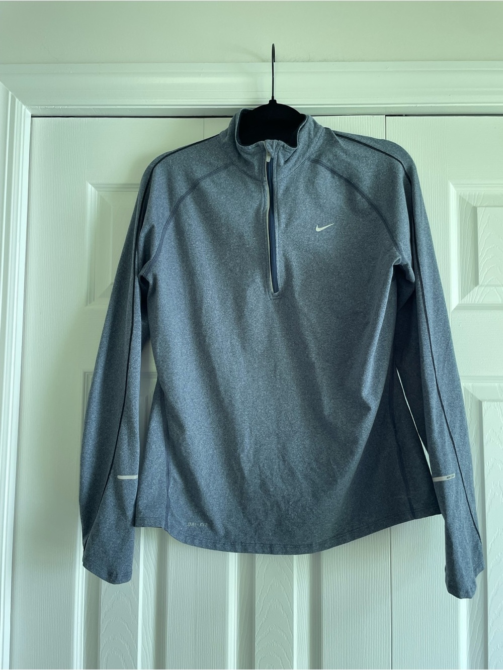 Nike Dri-FIT Heathered Blue Gray Pullover